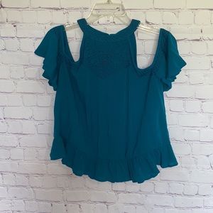 🌸NWT Love, Fire Cold Shoulder Top Size M